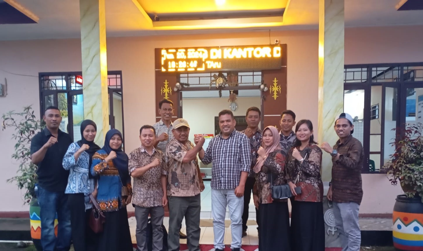 Tingkatkan Kapasitas Pelayanan Publik, Kades dan Perangkat Desa Debowae, Kab.Buru Kunjungi Desa Hunuth